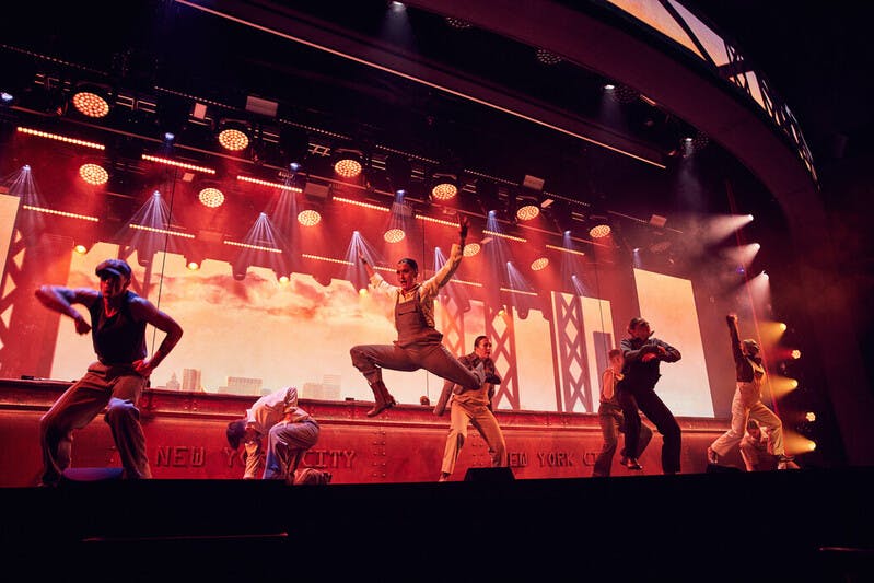 Theatre Entertainment on P&O cruise ship