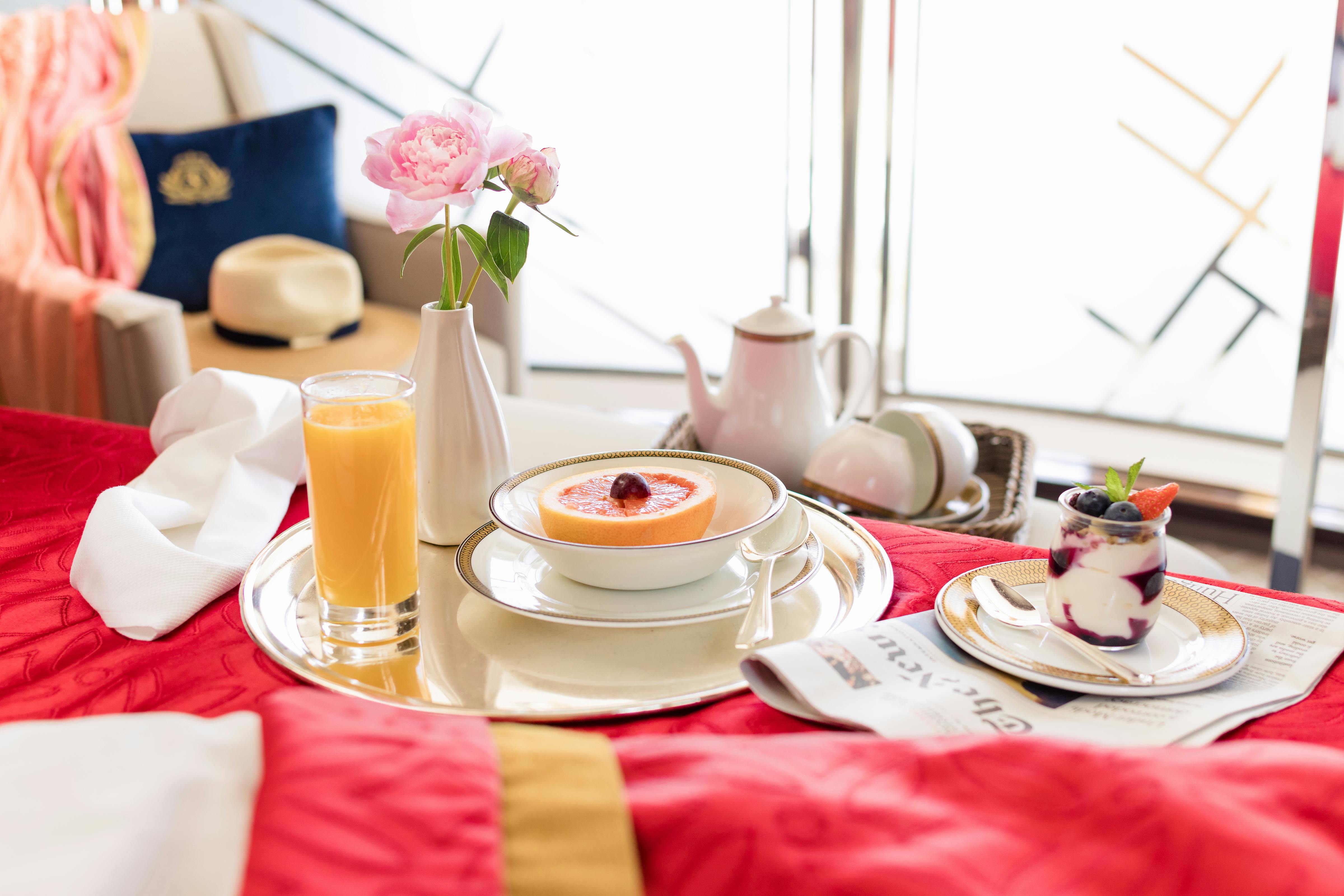 Cunard dining experience