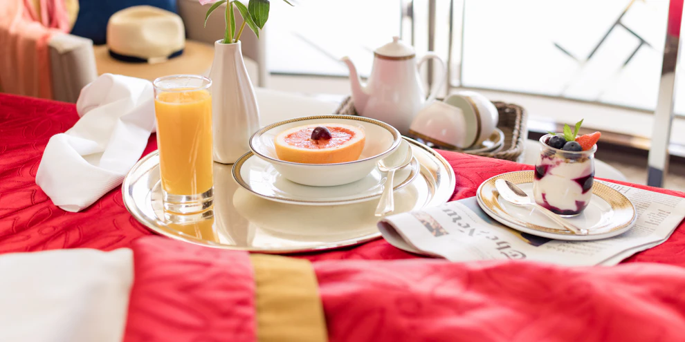 Cunard dining experience