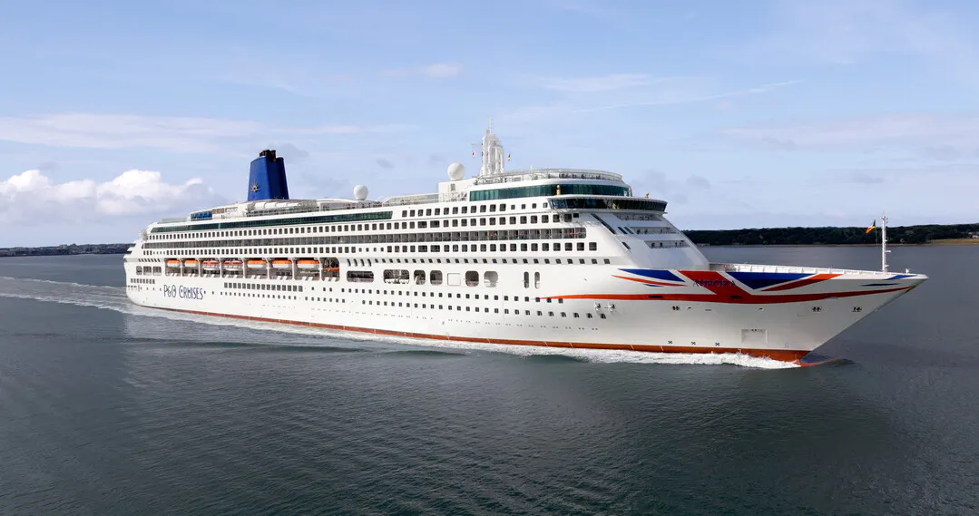 Aurora P&O cruise