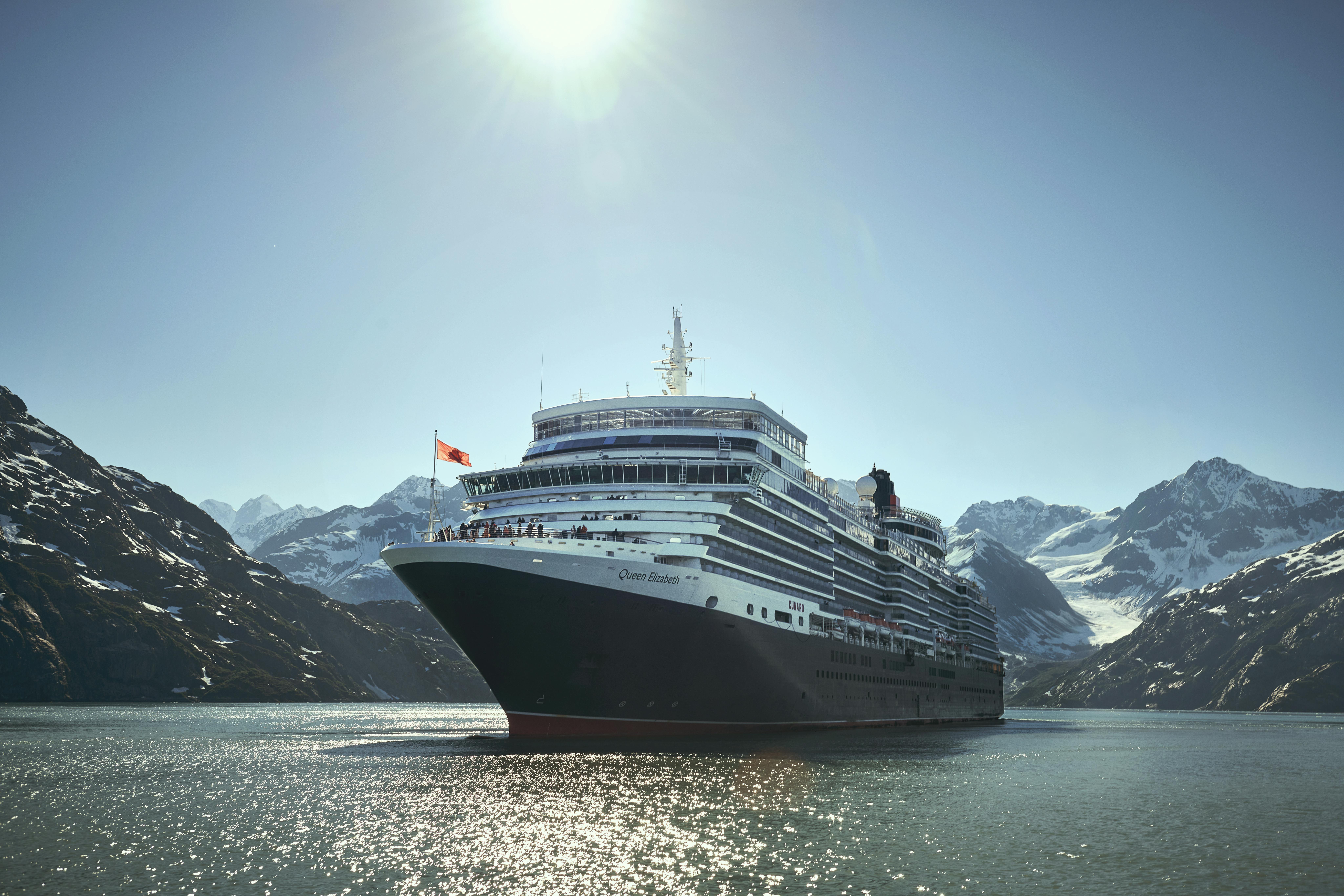Cunard Cruises Queen Elizabeth ship 