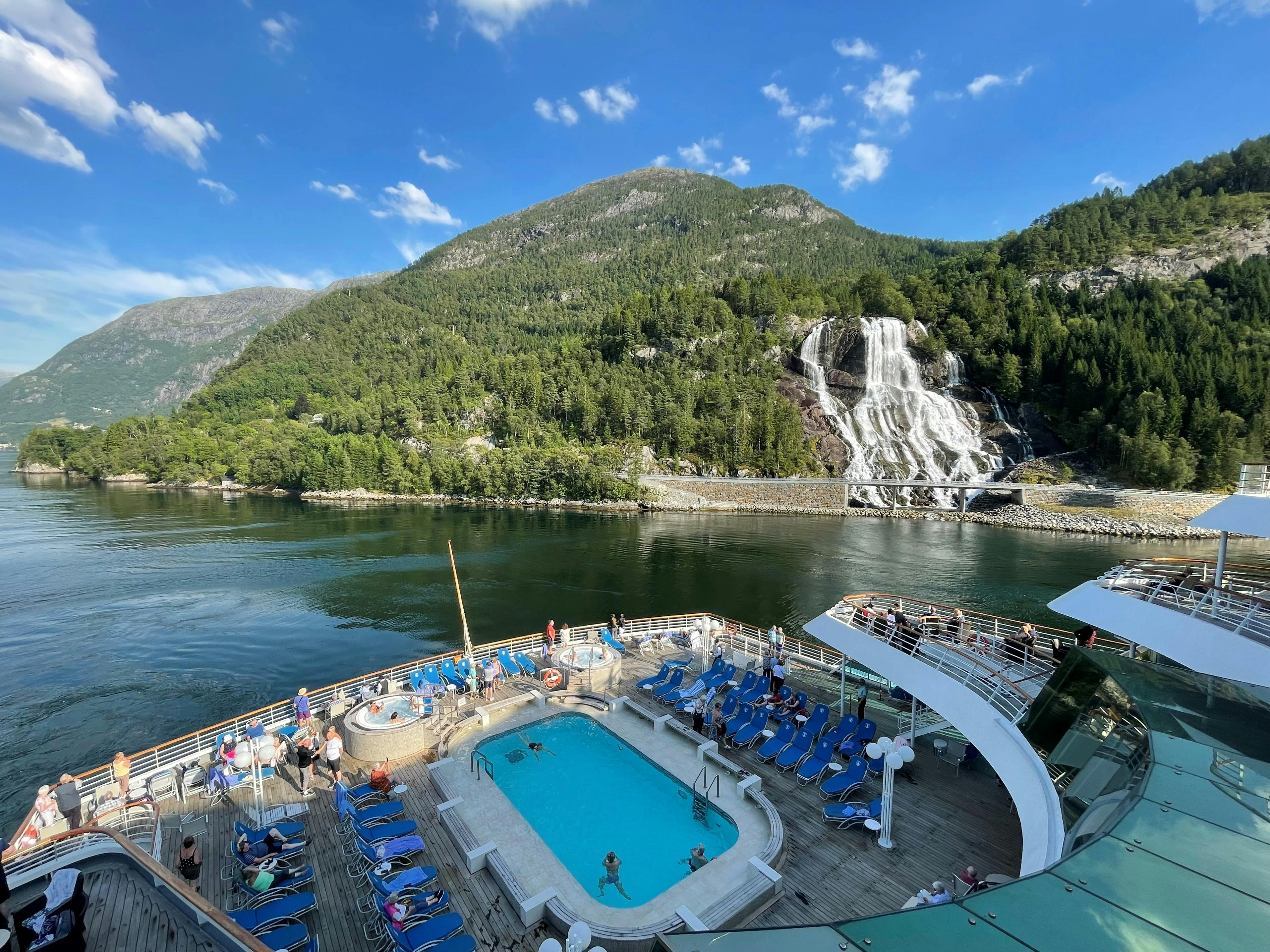 Balmoral Cruising Past Fureberg Waterfall Norway