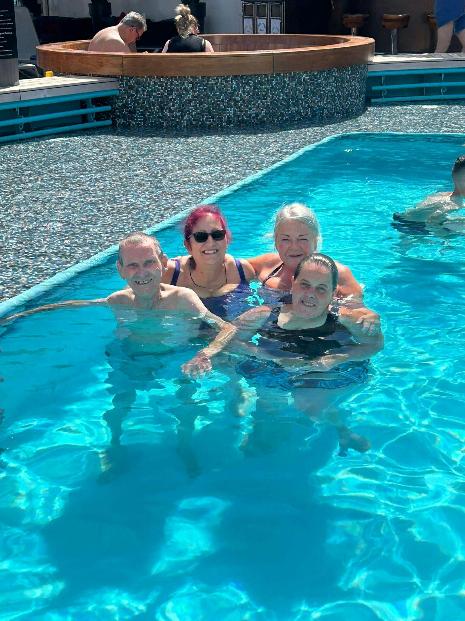 4b88e08d 81e2 4b05 ad7c 2dd4a754e3b6