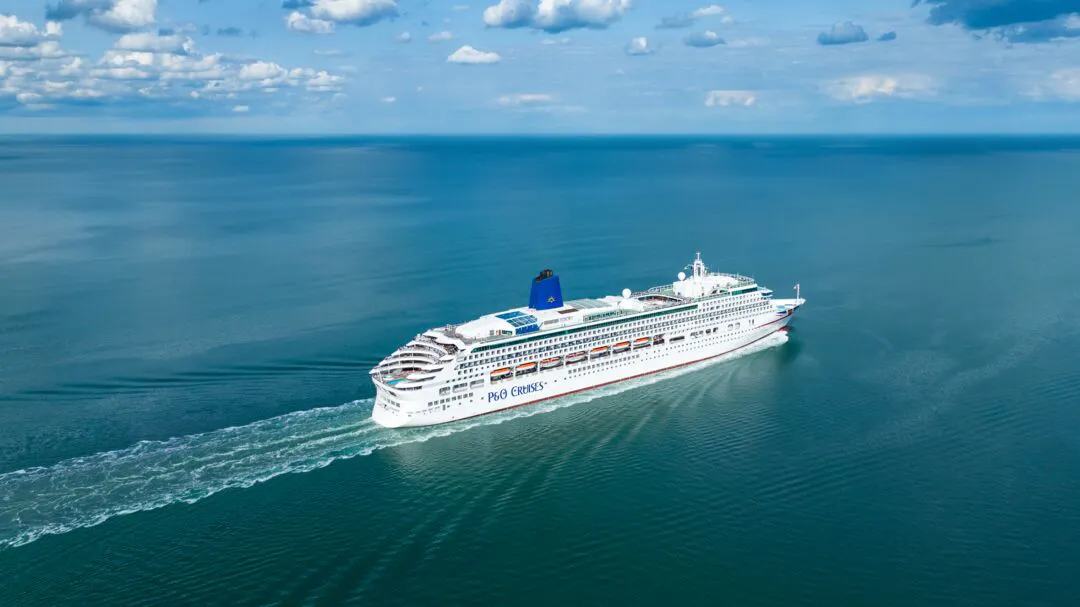 Aurora P&O Cruises at sea