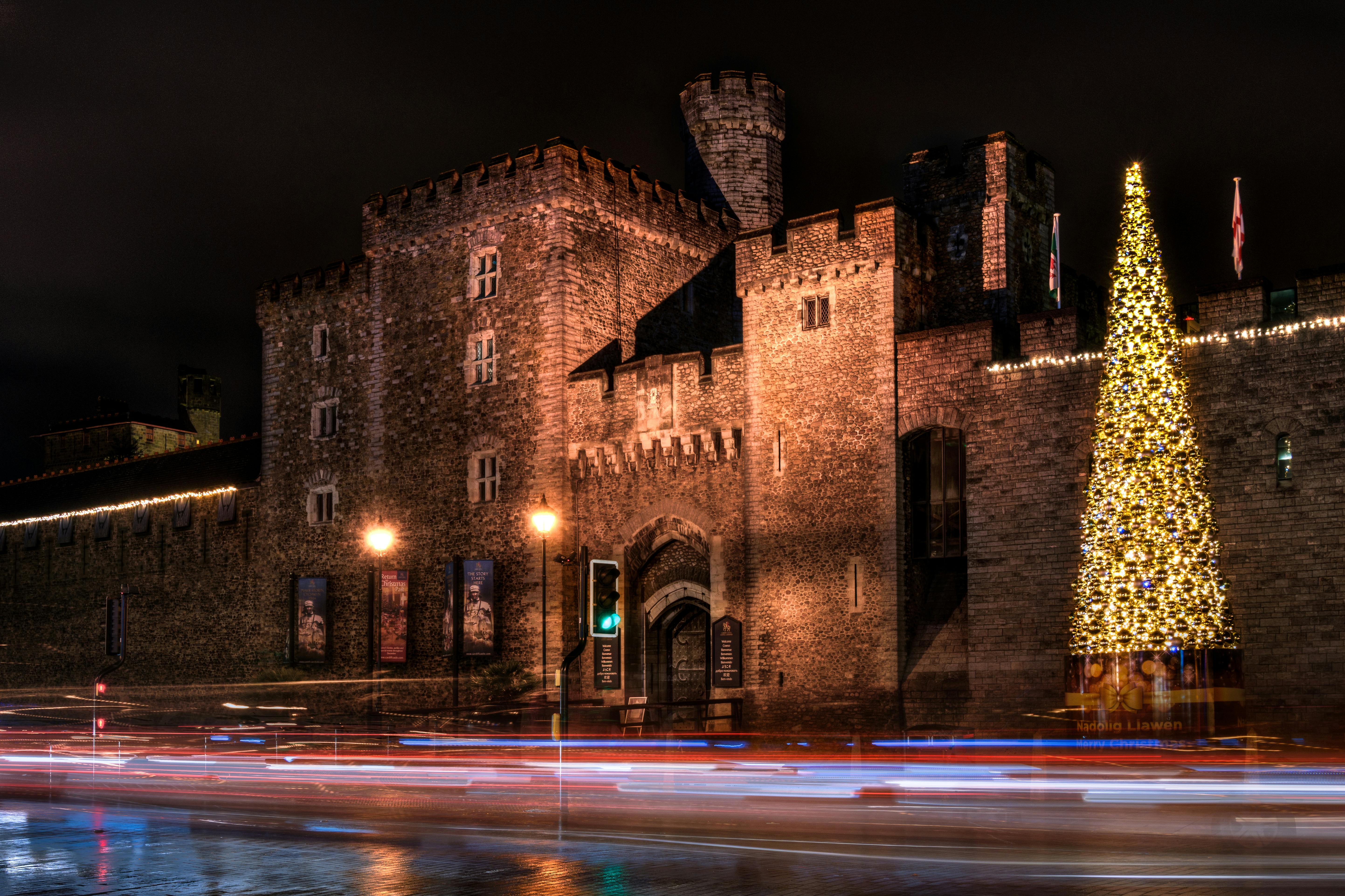 Christmas in South Wales + Experience Christmas in South Wales with Limitless Travel. Enjoy festive markets, Cardiff tours, and accessible accommodations for a magical holiday.